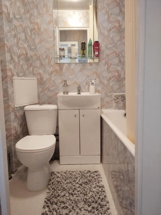 Apartmenti Saules Sturis Ventspils Buitenkant foto